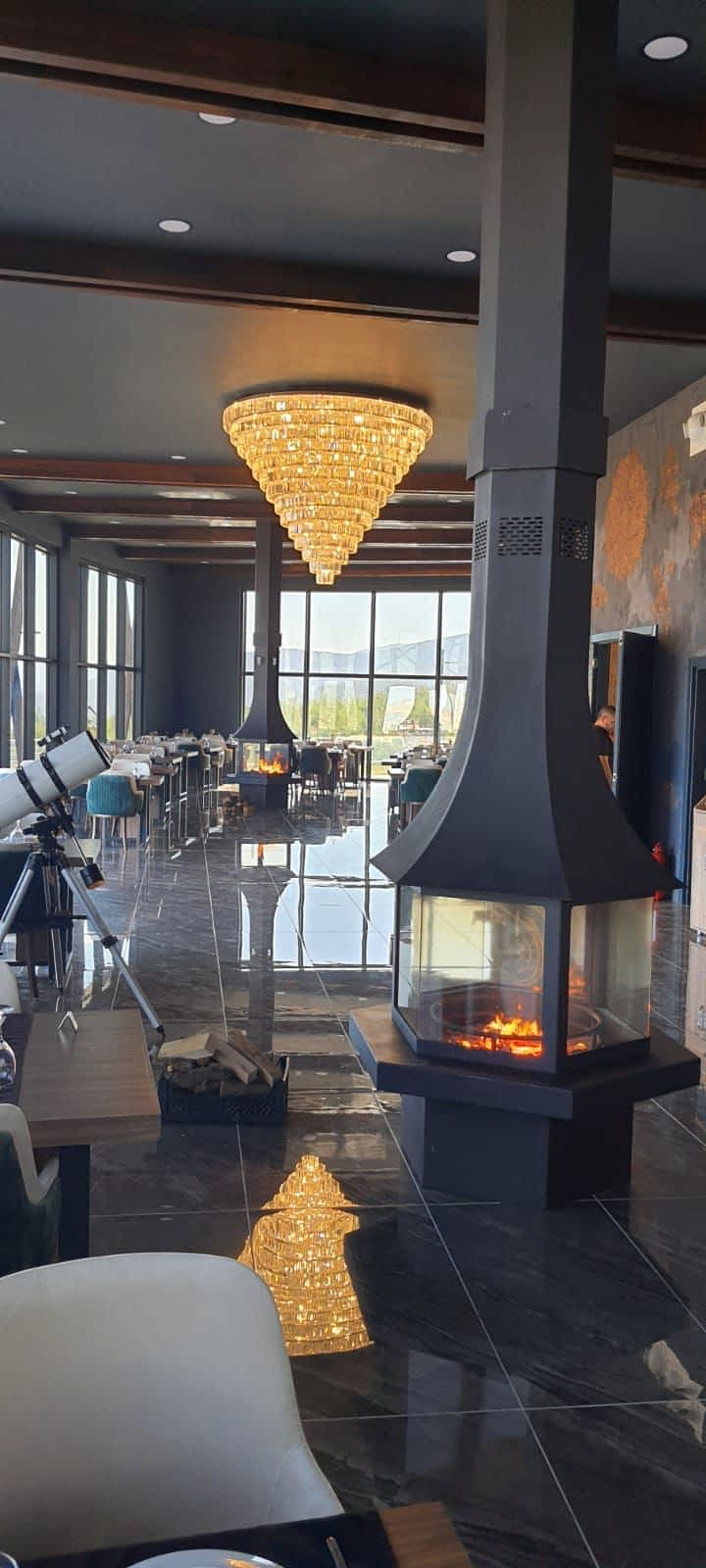 Altıgen Özel Orta Şömine