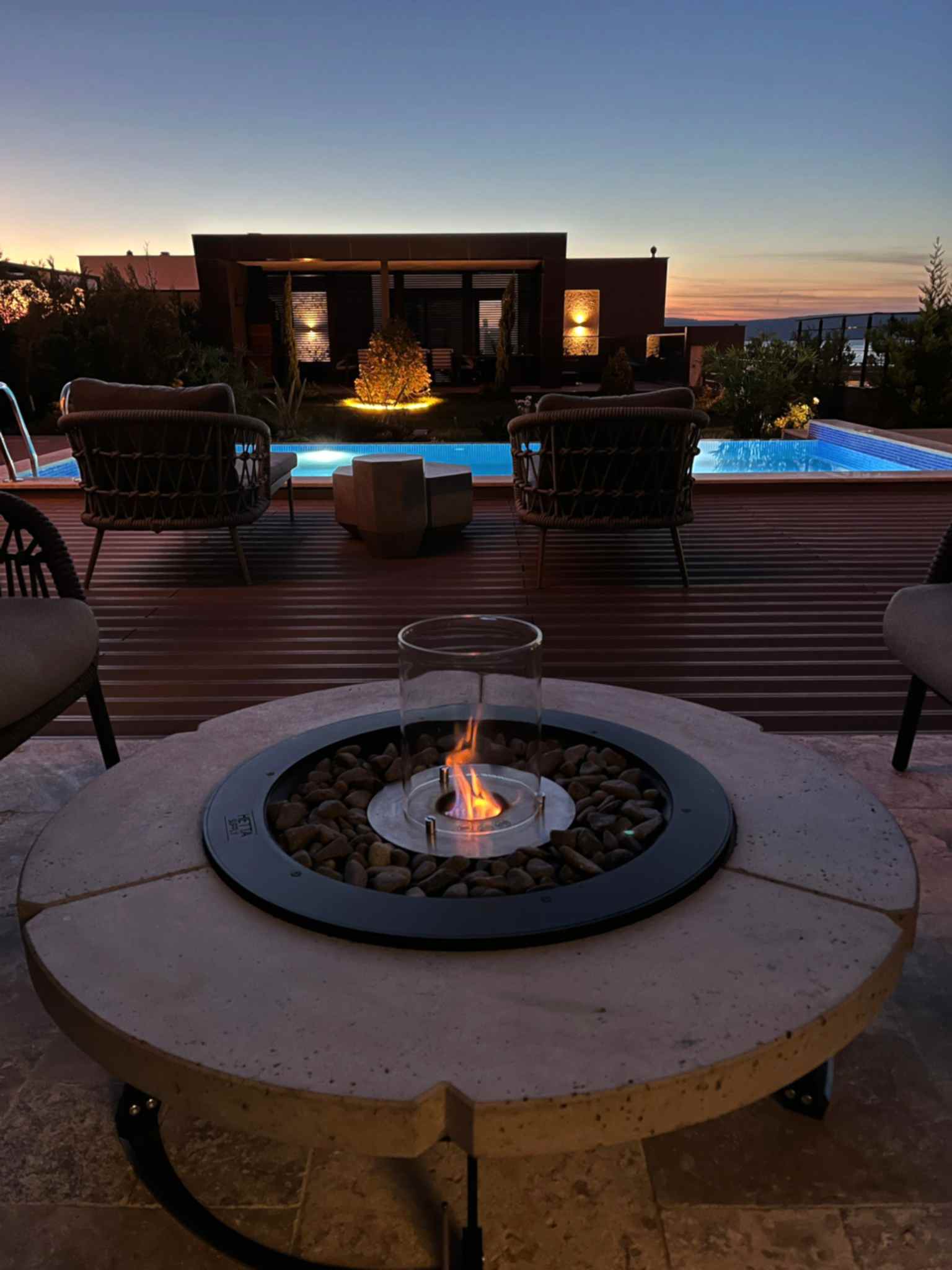 Papatya Bahçe ŞÖminesi